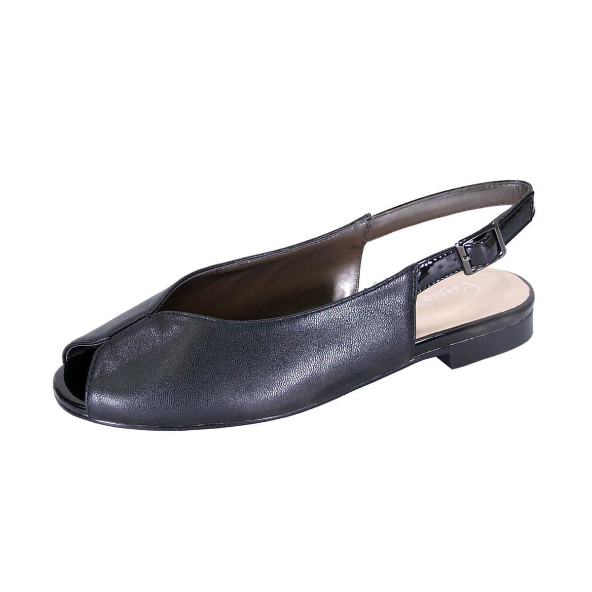 PEERAGE Eden Women's Wide Width Peep-Toe Leather Flats